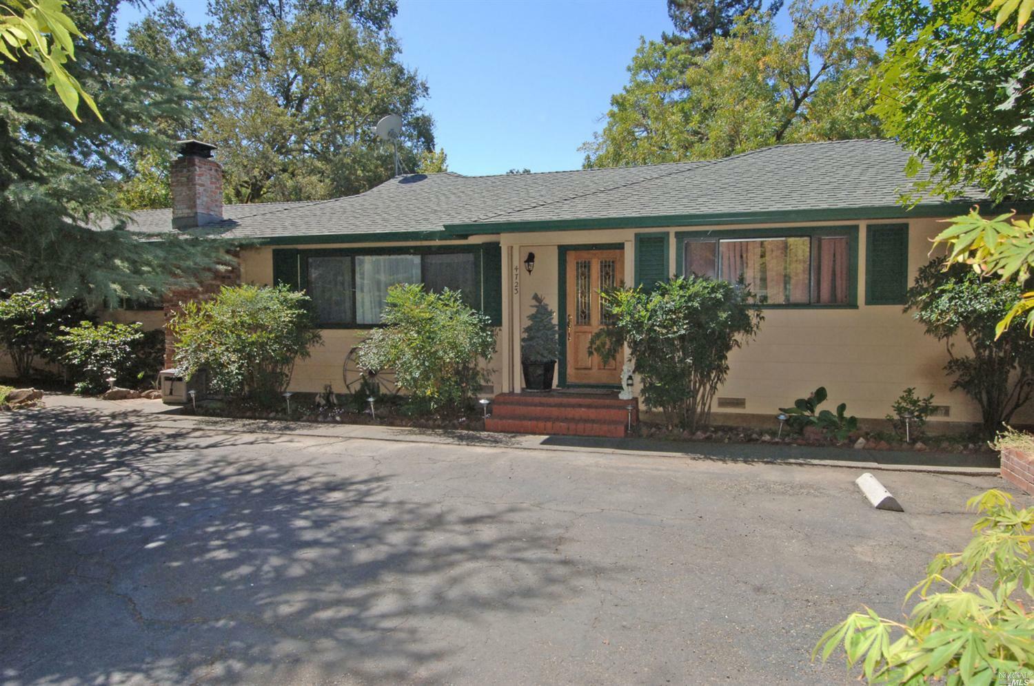 Property Photo:  4723 Wikiup Bridge Way  CA 95404 