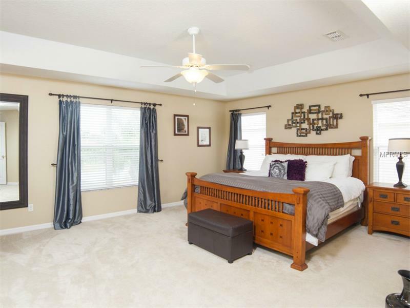 Property Photo:  15049 Spinnaker Cove Lane  FL 34787 