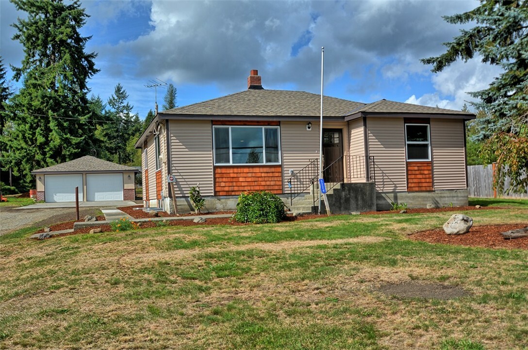 Property Photo:  5226 123rd Ave NE  WA 98258 