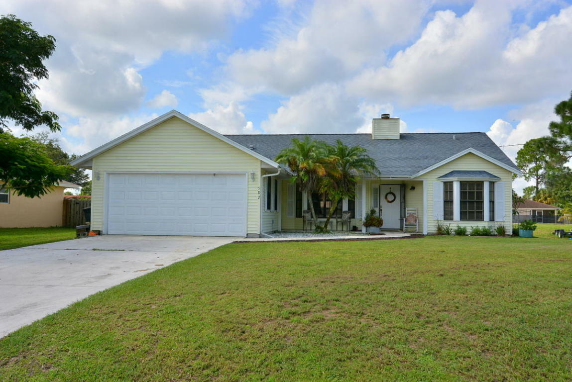 Property Photo:  582 SW Sansom Lane  FL 34953 