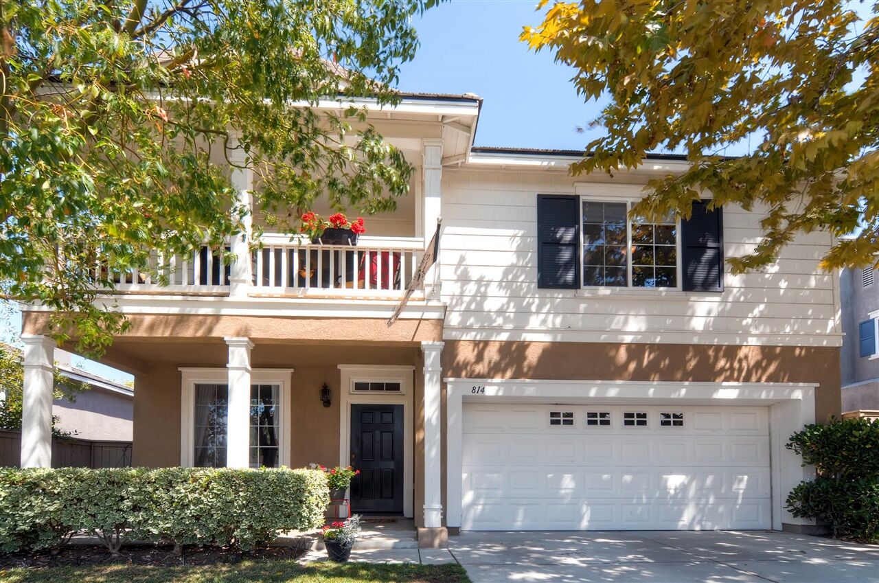 Property Photo:  814 Sierra Verde  CA 92084 
