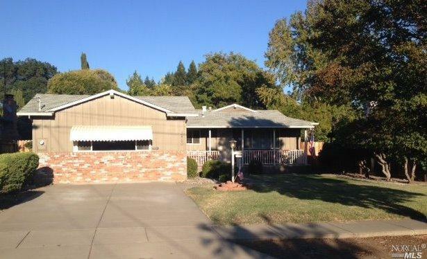 Property Photo:  2860 Linda Vista Avenue  CA 94558 