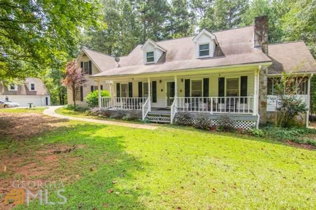 Property Photo:  350 Buckingham Dr  GA 30016 