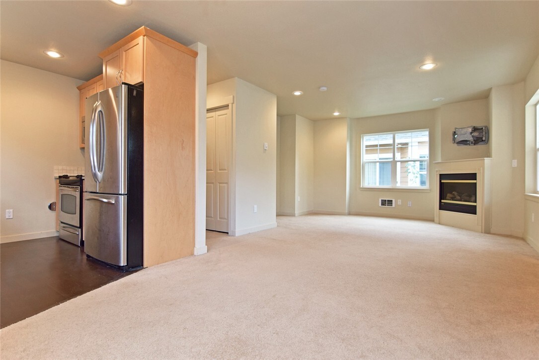 Property Photo: 16417 33rd Ave W WA 98037