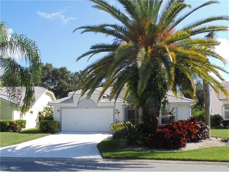 Property Photo: 9747 Knightsbridge Circle FL 34238