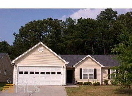 Property Photo:  124 Amelia Garden Way  GA 30045 