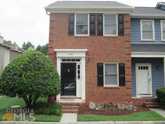 Property Photo:  4007 Elm Street  GA 30341-1652 