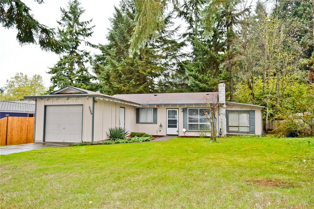 Property Photo:  2029 E 62nd St  WA 98404 