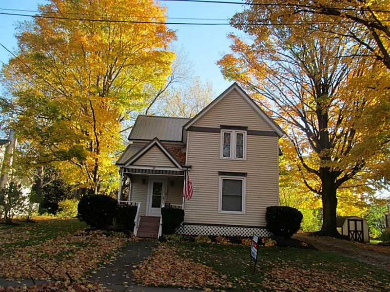 Property Photo:  39 Bank Street  PA 16428 