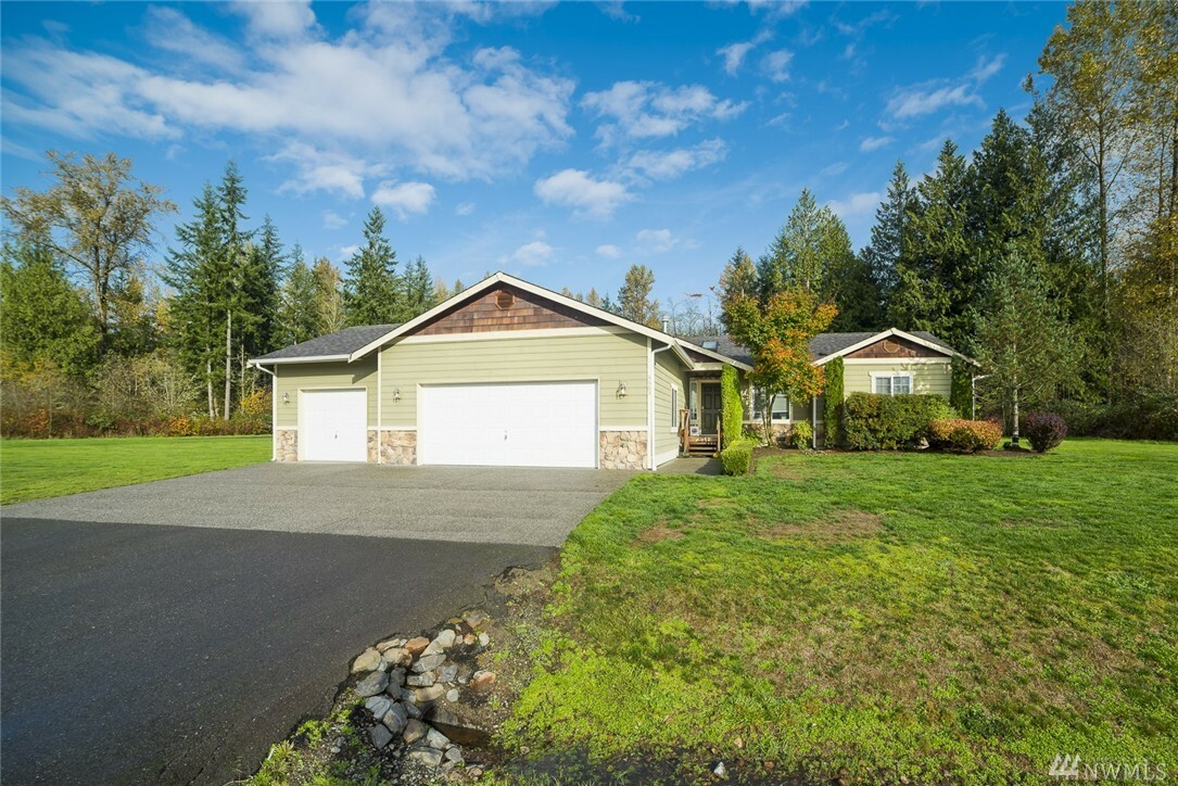 Property Photo: 6603 110th Ave NE WA 98258