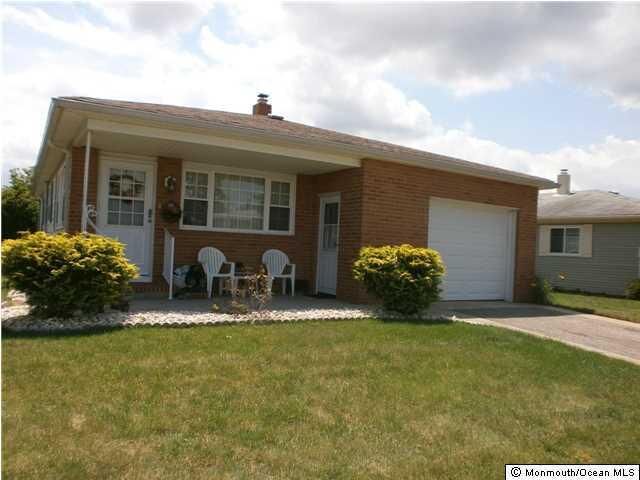 Property Photo: 21 Maracaibo Place NJ 08757