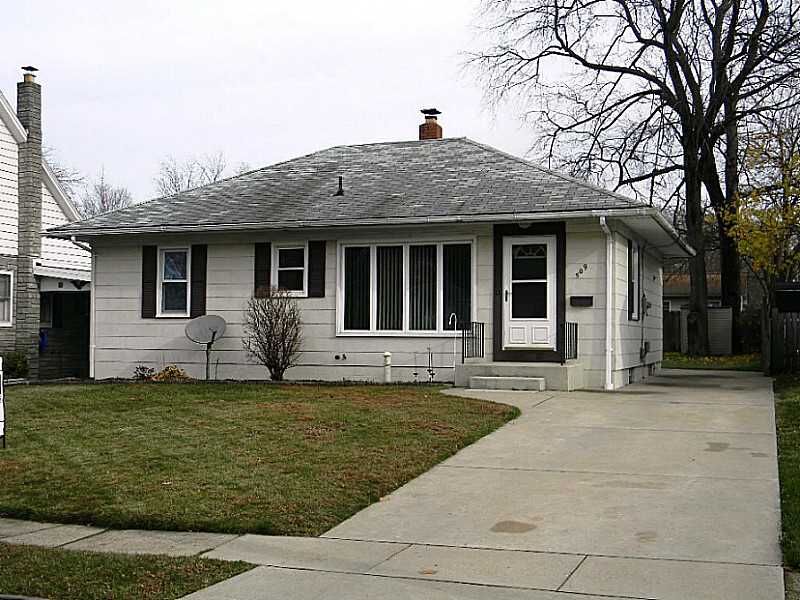 Property Photo:  509 Montpelier Avenue  PA 16505 