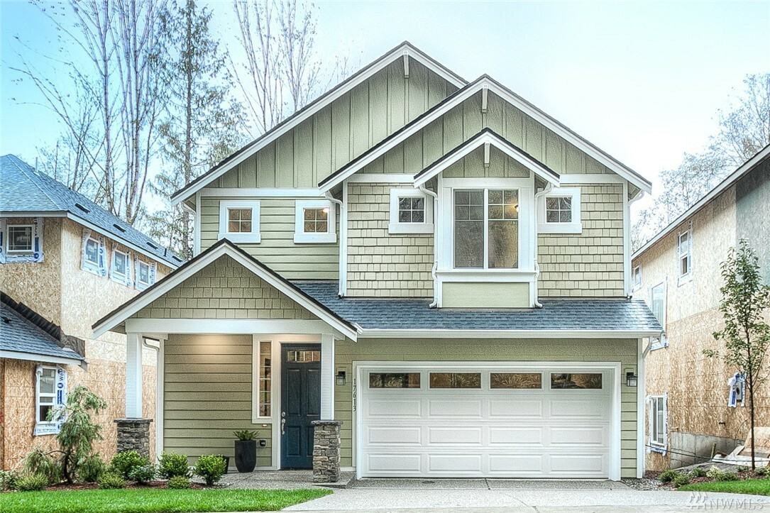 Property Photo: 17627 3rd Ave SE 18 WA 98012