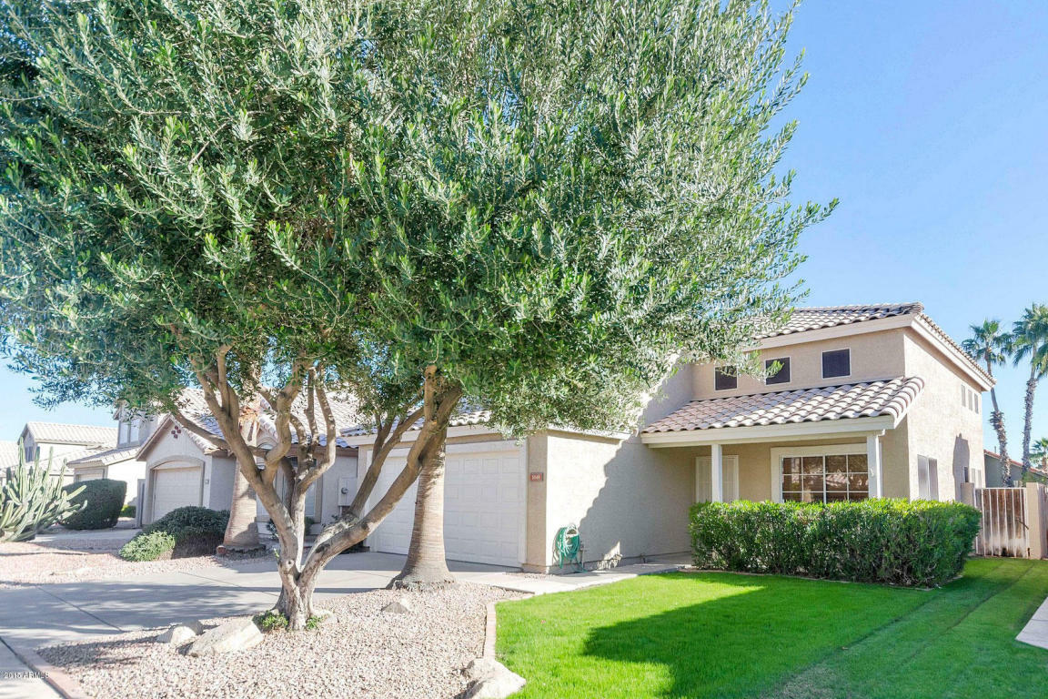 Property Photo:  1045 N Saguaro Street  AZ 85224 