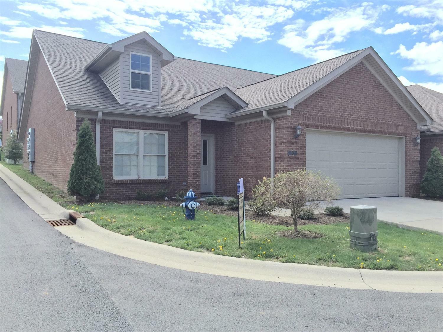Property Photo:  301 Amy Christopher Way  KY 40475 