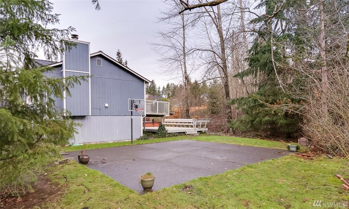 Property Photo:  21929 14th Place W  WA 98036 