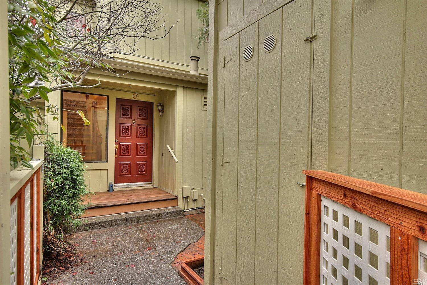 Property Photo:  67 Chalda Court  CA 94903 