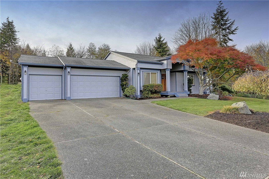 Property Photo:  957 Marshall Dr  WA 98282 