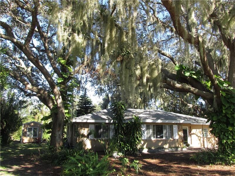 Property Photo: 612 Bittner Boulevard FL 34275