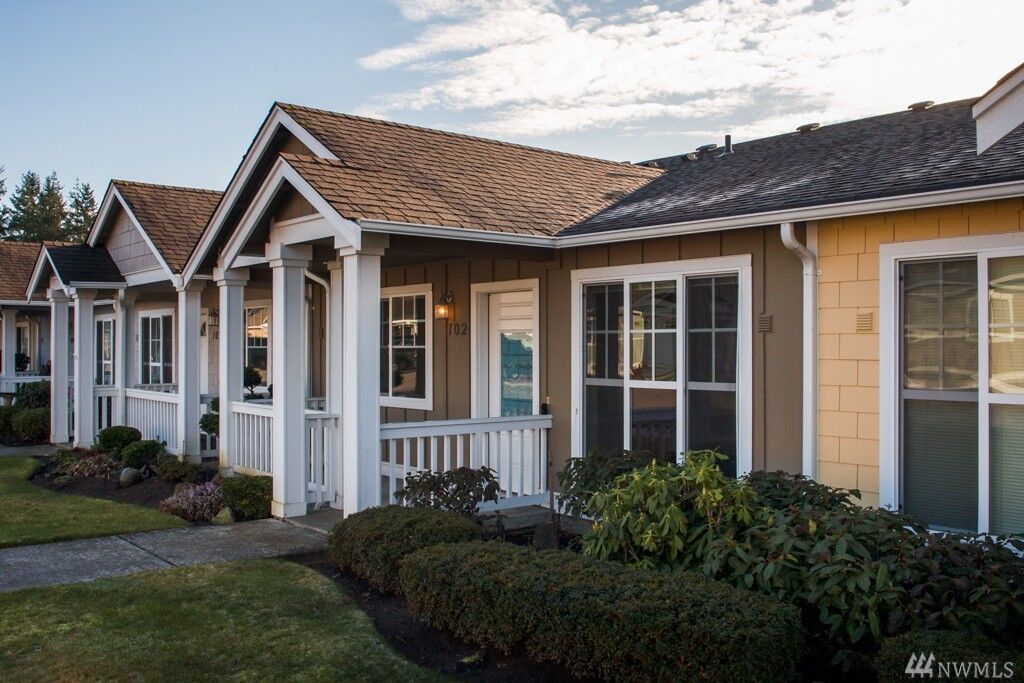Property Photo:  5670 Correll Dr 102  WA 98248 