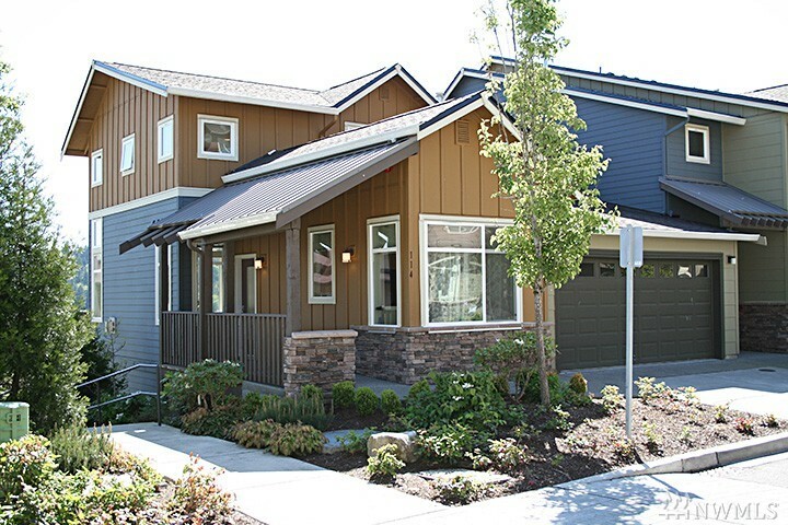 Property Photo:  114 Cougar Ridge Rd NW  WA 98027 