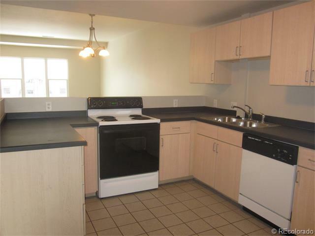 Property Photo:  2400 Welton Street Unit 202  CO 80205 