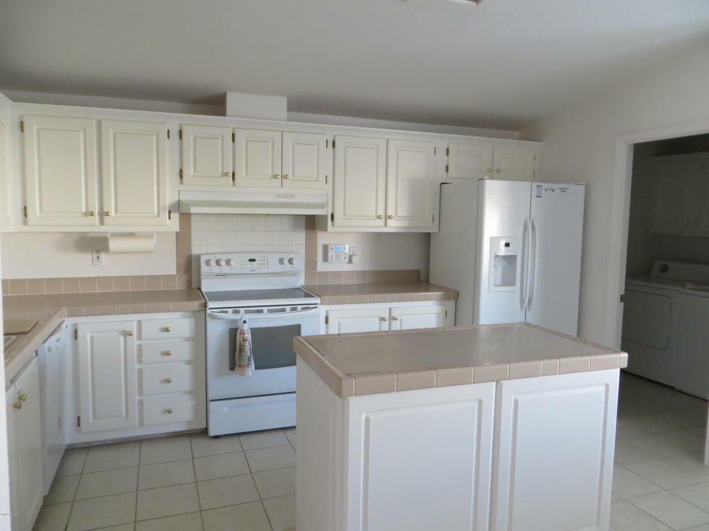 Property Photo:  2101 S Meridian Road 1  AZ 85120 