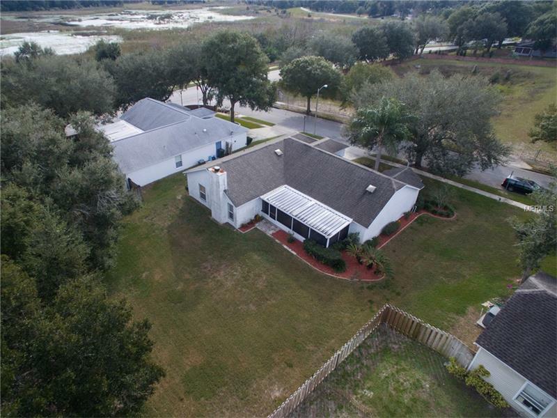 Property Photo:  2704 Auld Scot Boulevard  FL 34761 