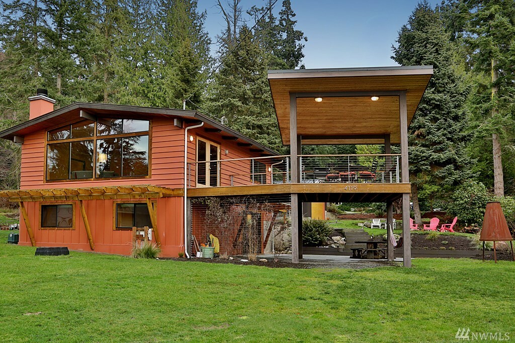 Property Photo:  4119 Beach Dr  WA 98249 