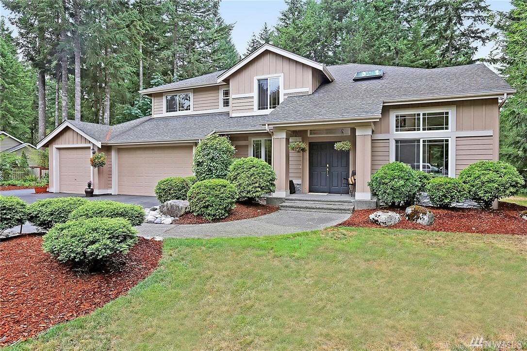 Property Photo:  13711 461st Place SE  WA 98045 