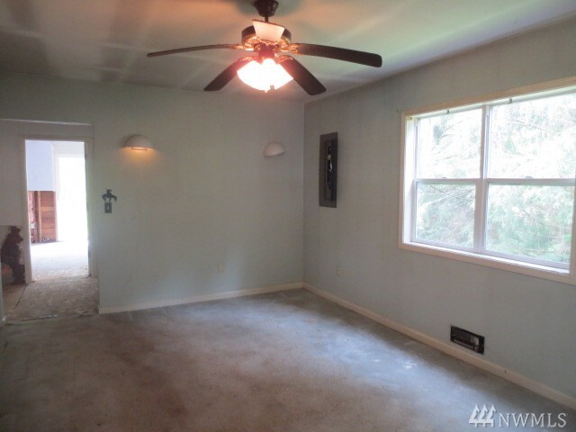 Property Photo: 115 Old Cascade Hwy W WA 98288