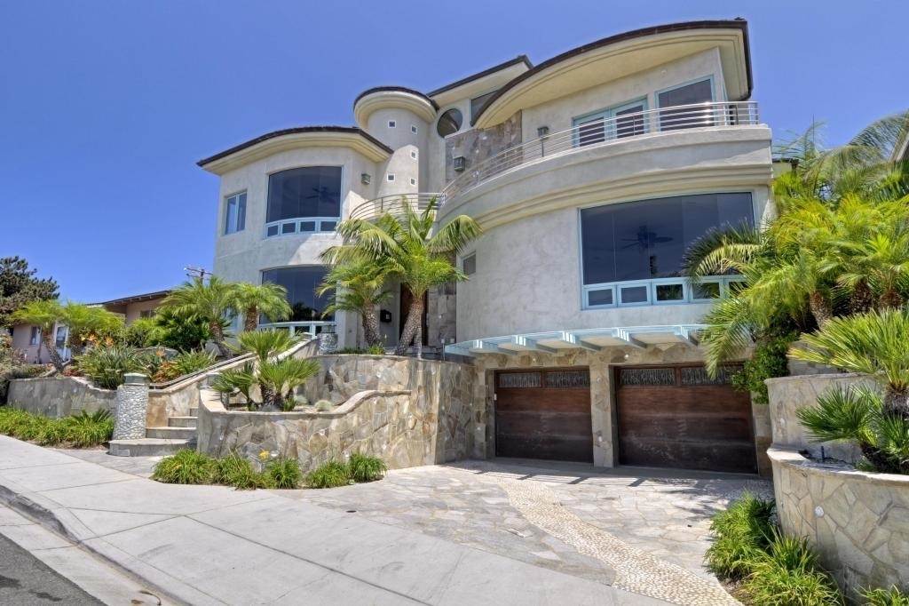 Property Photo: 5519 Chelsea Avenue CA 92037