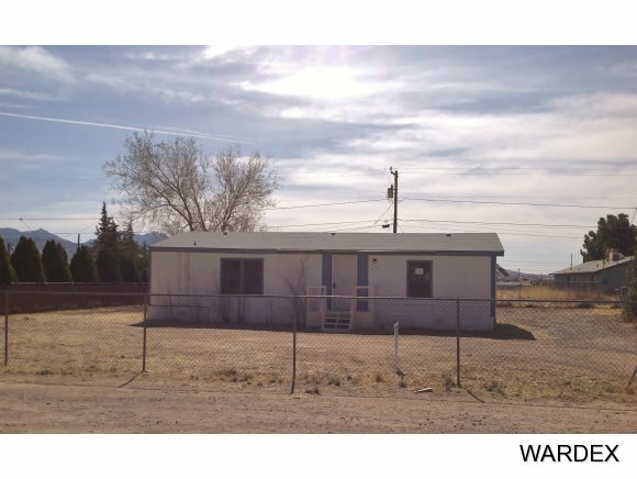 Property Photo:  3018 Thompson Ave  AZ 86409 