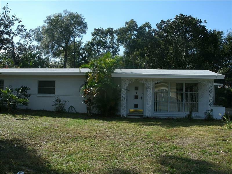 Property Photo:  1321 Lindenwood Lane  FL 32792 