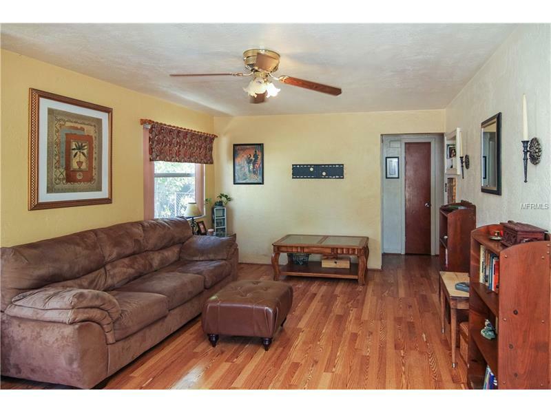 Property Photo: 7234 10th Avenue N FL 33710