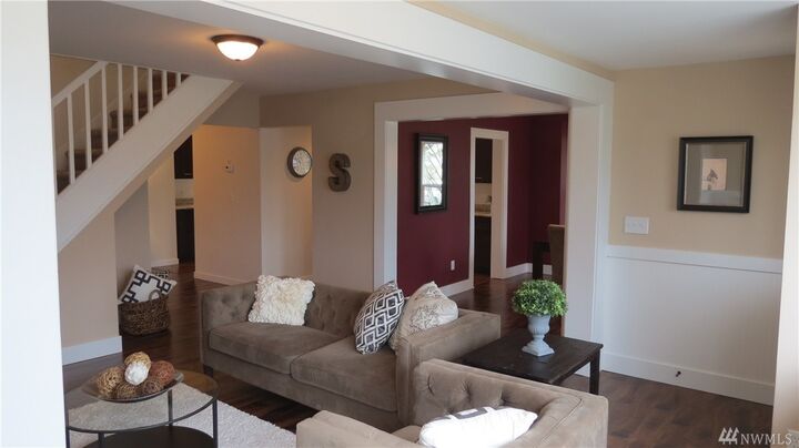 Property Photo: 1723 Virginia Ave WA 98201