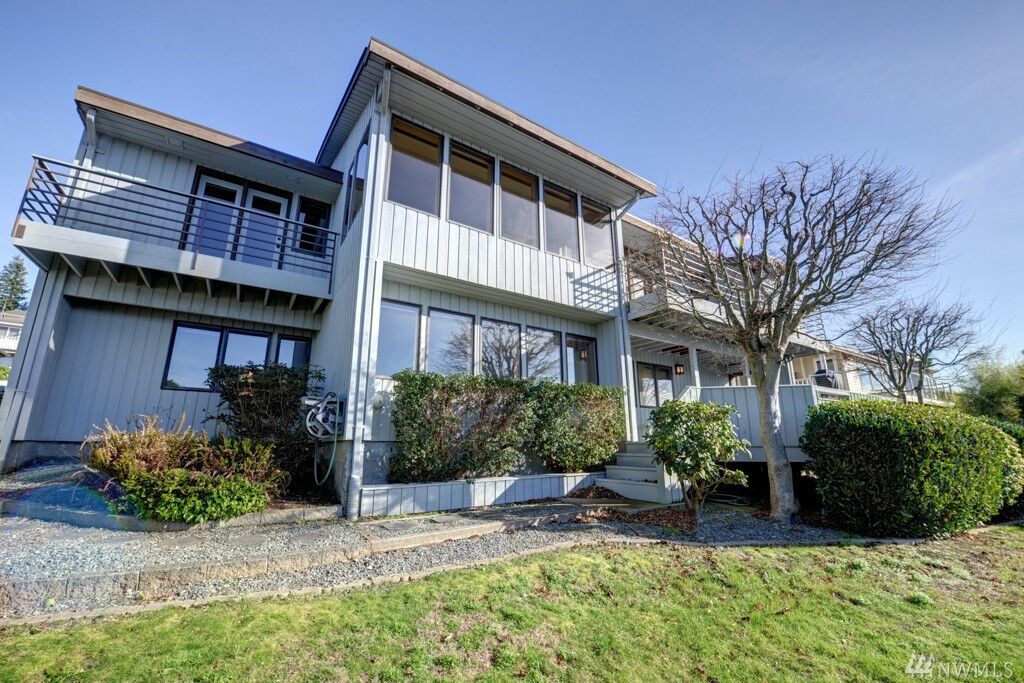 Property Photo:  4911 Macbeth Dr  WA 98221 
