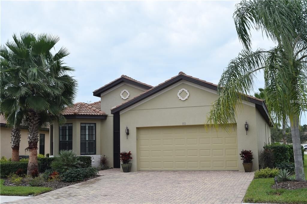 Property Photo: 1852 Batello Drive FL 34292