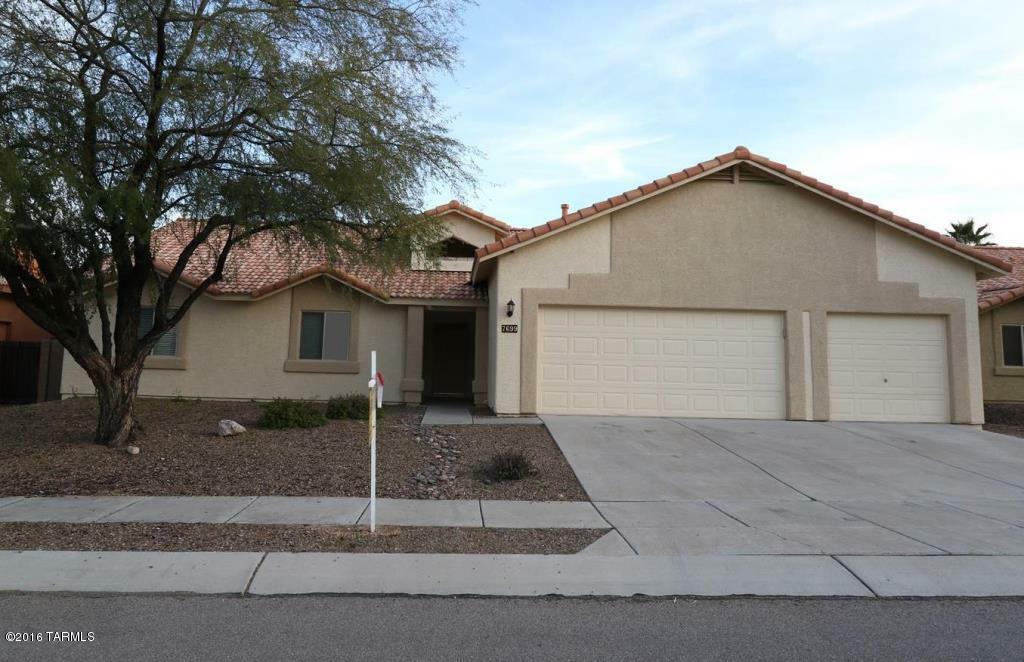 Property Photo:  7699 S Zircon Crystal Drive  AZ 85747 