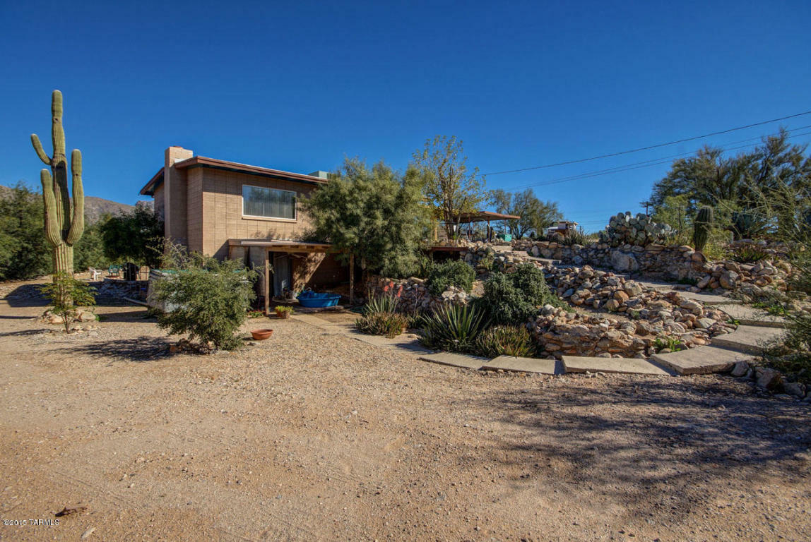 Property Photo:  303 E Rudasill Road  AZ 85704 