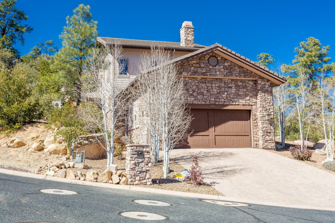 Property Photo:  1940 Los Pinons  AZ 86303 