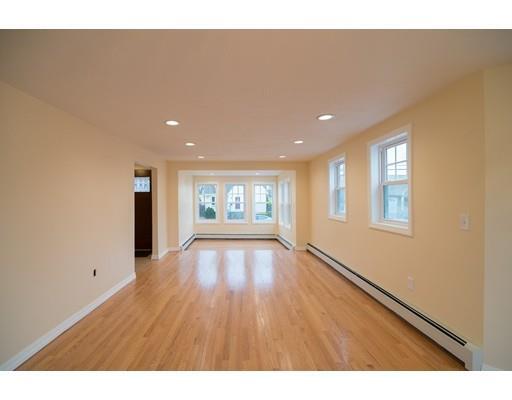 Property Photo:  48 Metacomet Avenue  RI 02916 