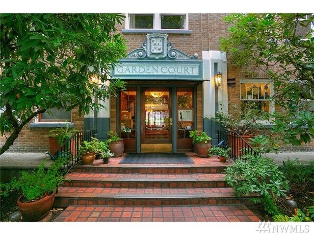 Property Photo:  1631 16th Ave 209  WA 98122 