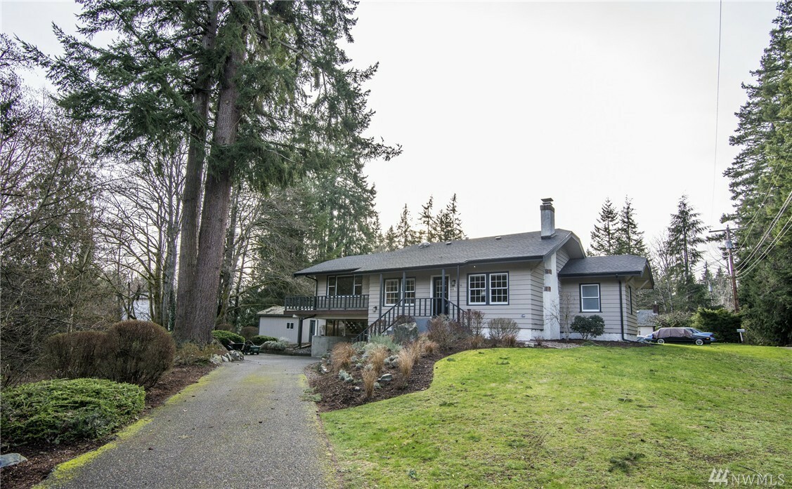 Property Photo:  3536 Arbor St  WA 98229 