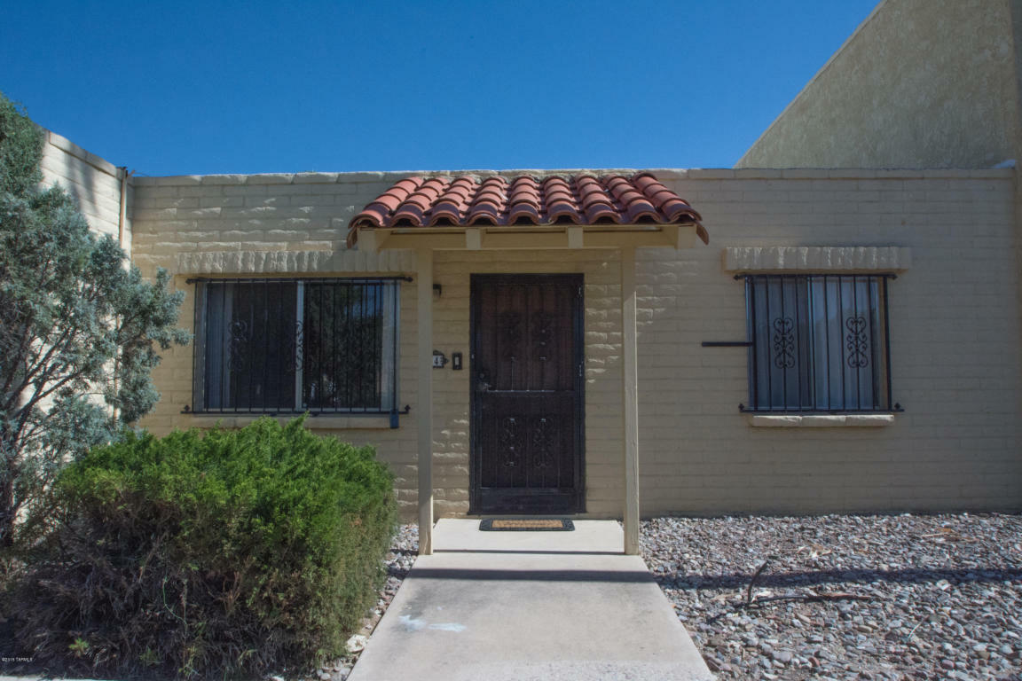 Property Photo:  810 S Kolb Road 34  AZ 85710 