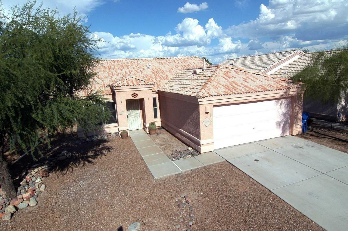 Property Photo:  2378 W Silver River Way  AZ 85745 