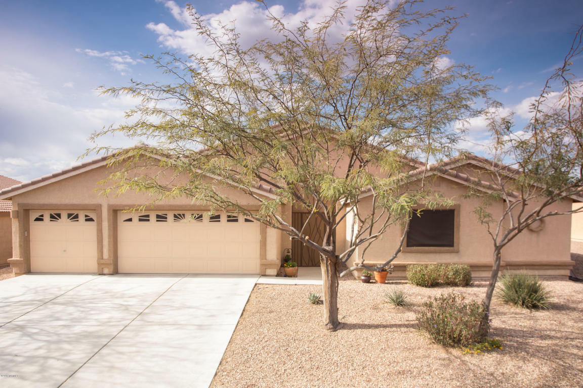 Property Photo:  11432 W Harvester Drive  AZ 85653 