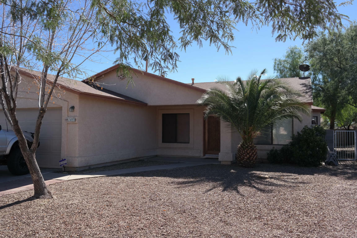 Property Photo:  1453 W Breakwell Street  AZ 85746 