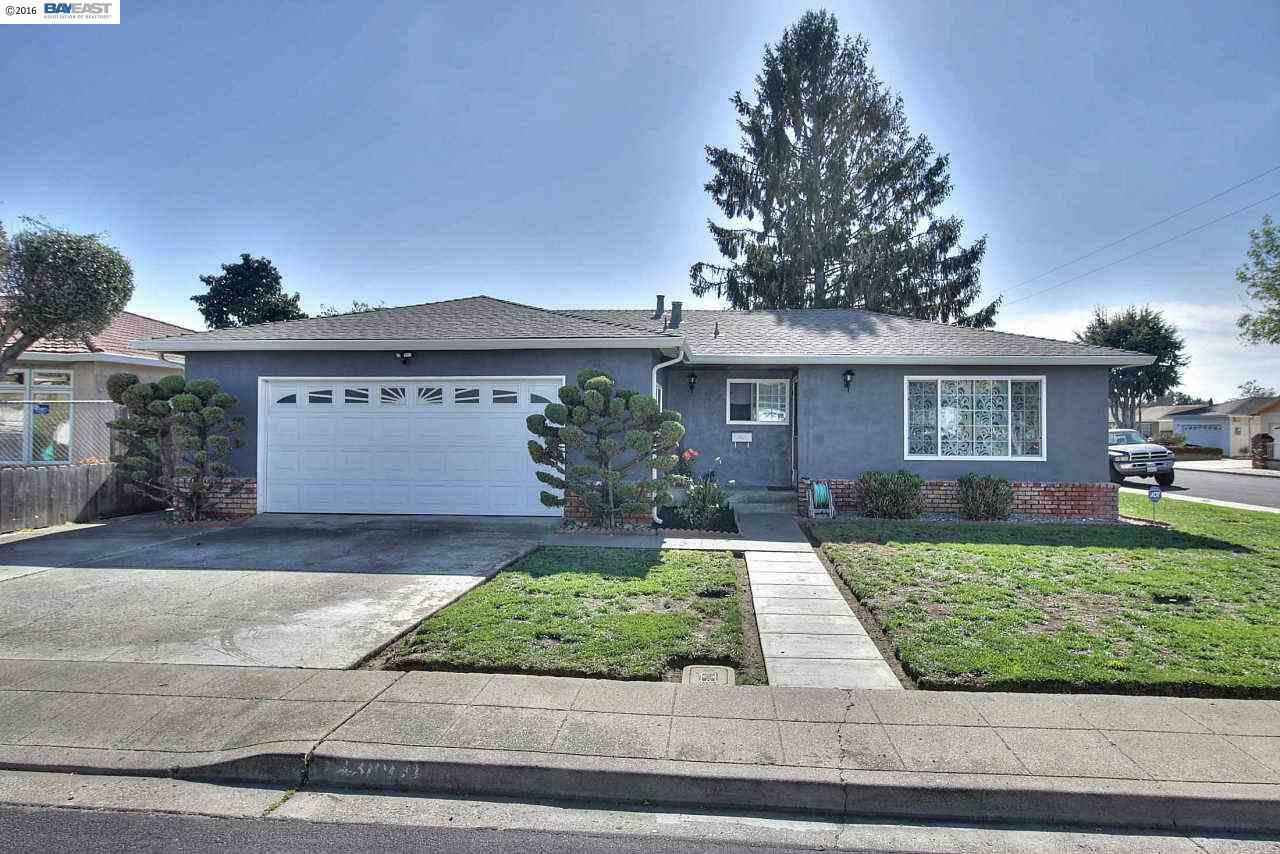 Property Photo:  33893 Washington Ave  CA 94587 