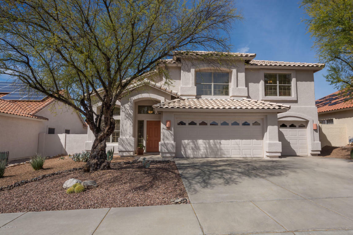 Property Photo: 611 E Bridal Veil Falls Road AZ 85755
